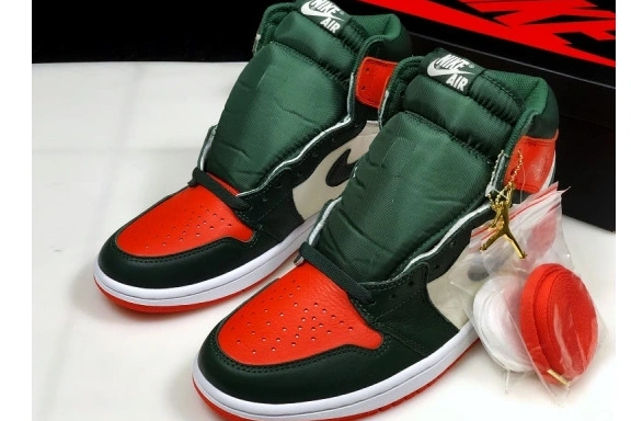 1 Og-Sf AV3905-138 'Solefly' Jordan AV3905-138 Air Retro High - 0213